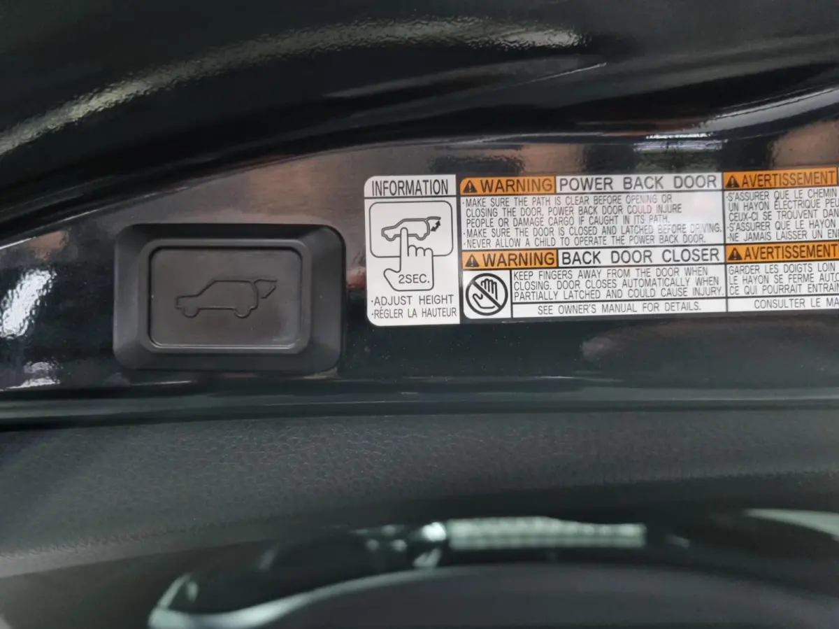 2.5 Hybrid AWD Style / Afn. Trekhaak / PDC