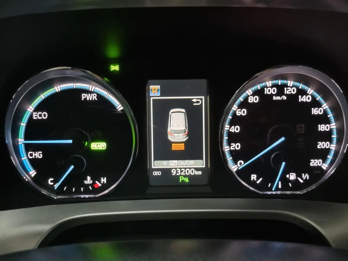 2.5 Hybrid AWD Style / Afn. Trekhaak / PDC