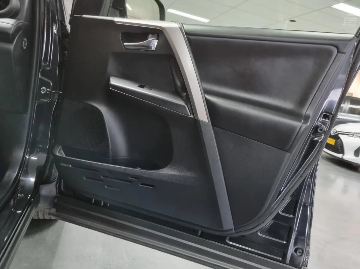 2.5 Hybrid AWD Style / Afn. Trekhaak / PDC