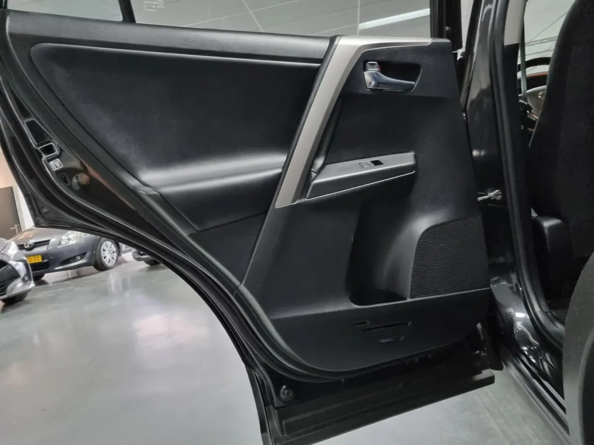 2.5 Hybrid AWD Style / Afn. Trekhaak / PDC
