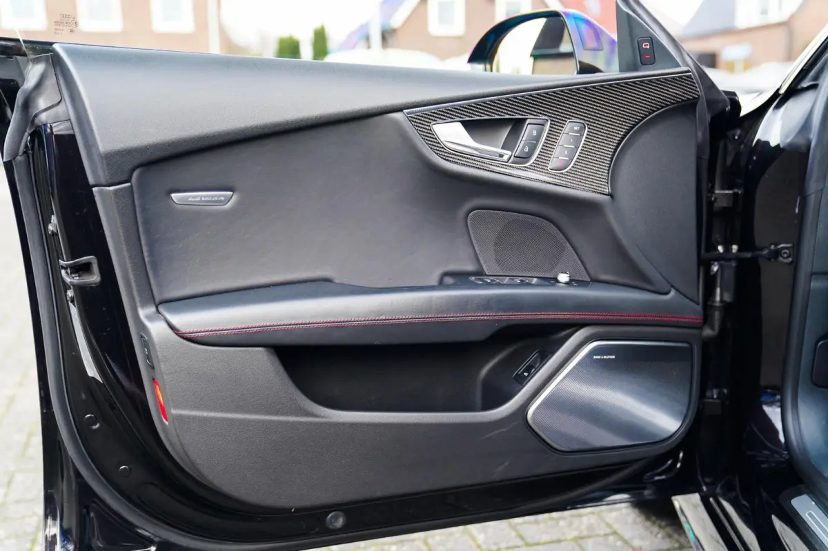 4.0 TFSI RS 7 Quattro Pro Line plus | Carbon Package | Keramische remmen | Nappa leder | HuD | Bang & Olufsen |