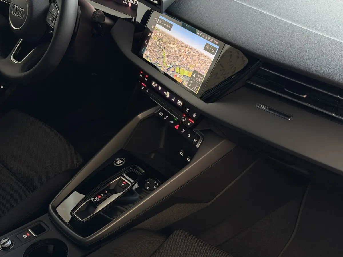 40 TFSI E 204 PK PHEV 100 KM ELEK SPORT MMI NAVI ELEK.KLEP CAMERA CARPLAY VIR.COCKPIT KEYLESS LED PHEV PLUG IN HYBRID