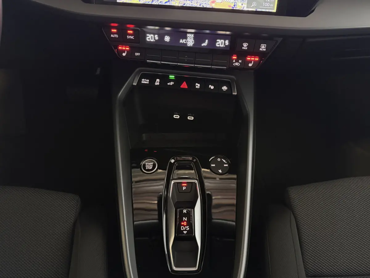 40 TFSI E 204 PK PHEV 100 KM ELEK SPORT MMI NAVI ELEK.KLEP CAMERA CARPLAY VIR.COCKPIT KEYLESS LED PHEV PLUG IN HYBRID
