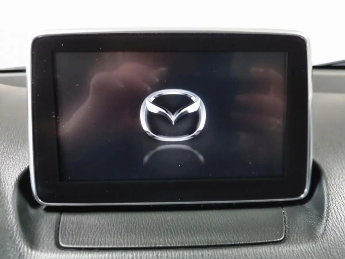 2.0 SkyActiv-G 120 GT-M Automaat/ HUD