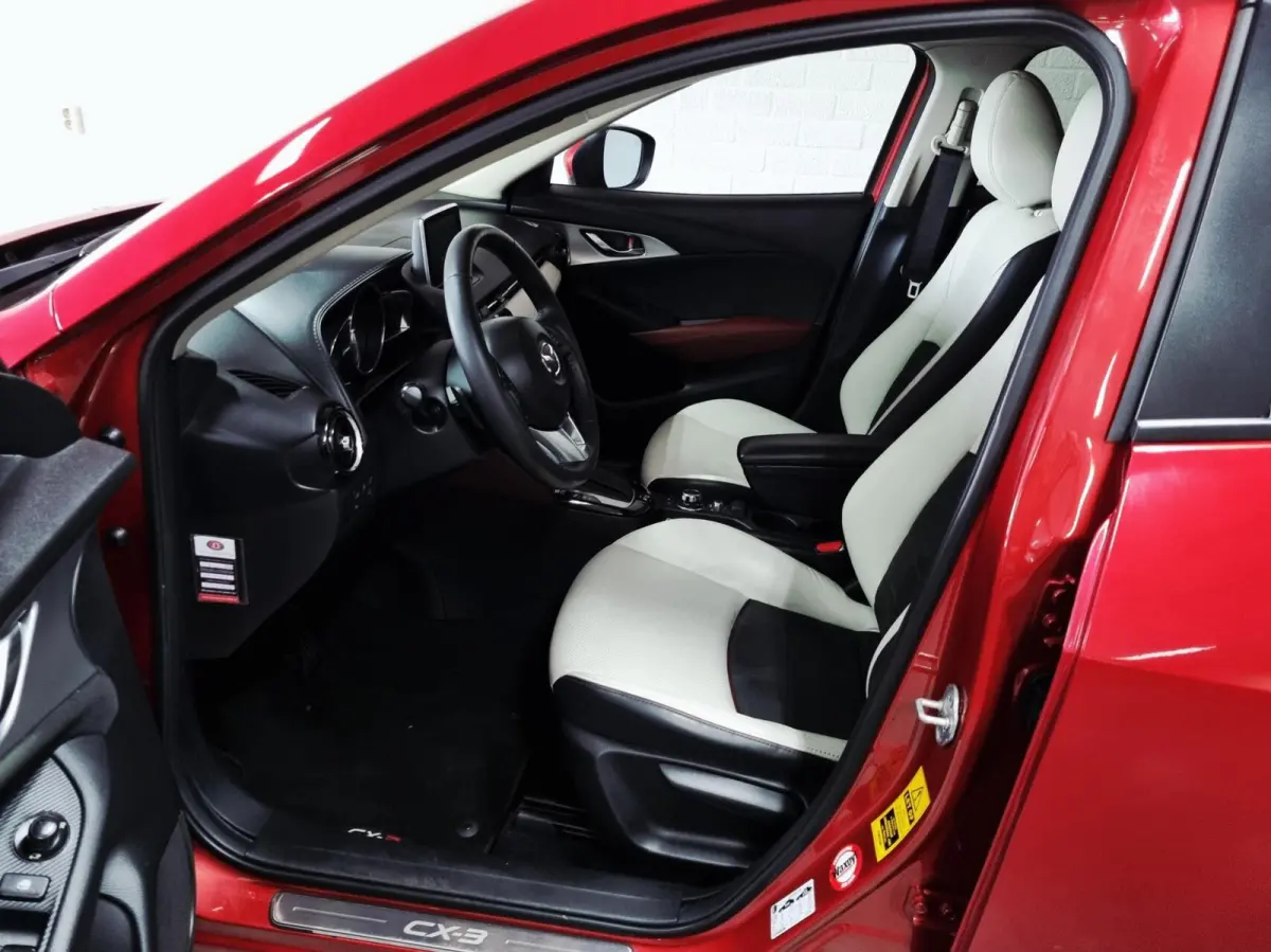 2.0 SkyActiv-G 120 GT-M Automaat/ HUD