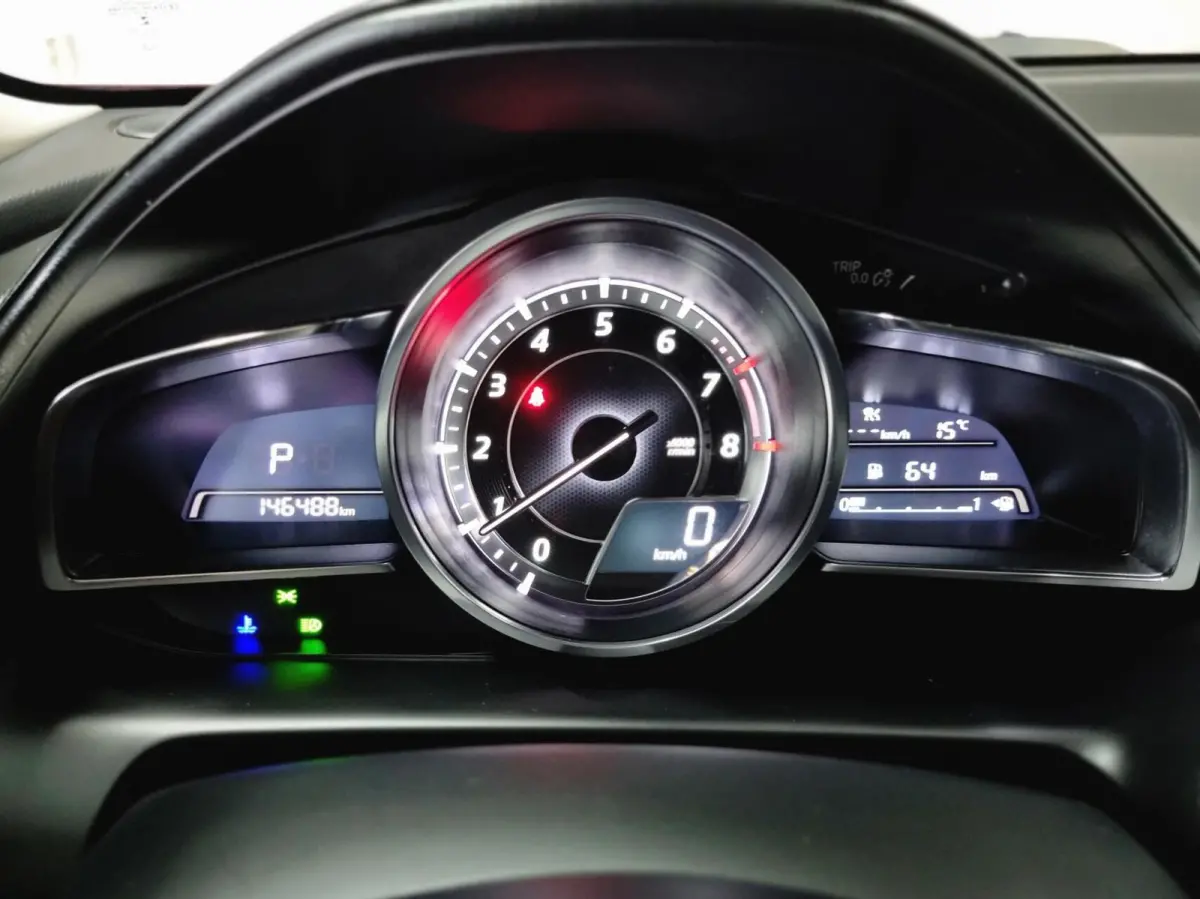 2.0 SkyActiv-G 120 GT-M Automaat/ HUD