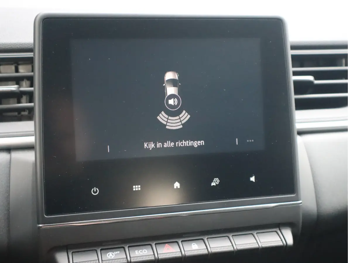 1.0 TCe 90 evolution Navi / Airco / Elekramen / LED / DAB