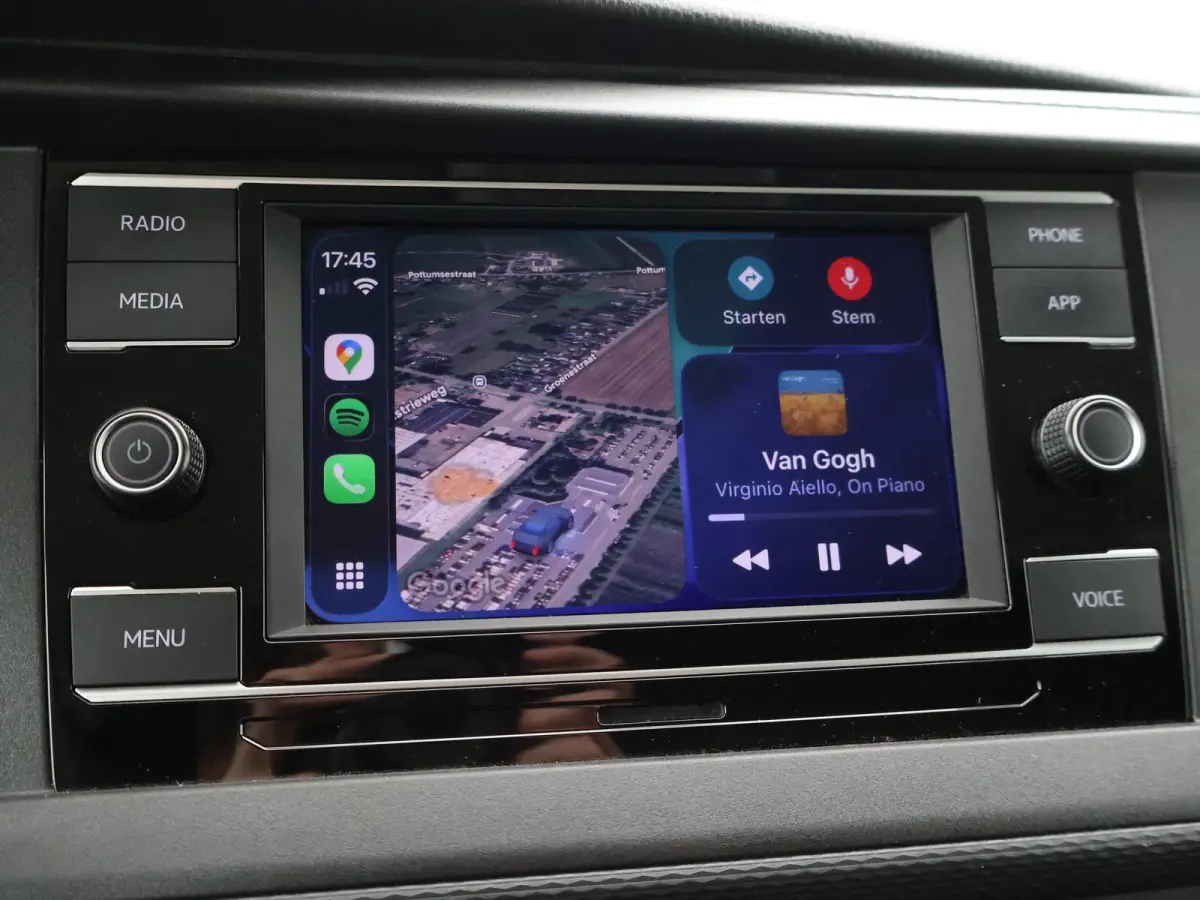 2.0 TDI L2H1 HIGHLINE | LMV | TREKHAAK | APPLE CARPLAY | CAMERA | COMFORSTOELEN