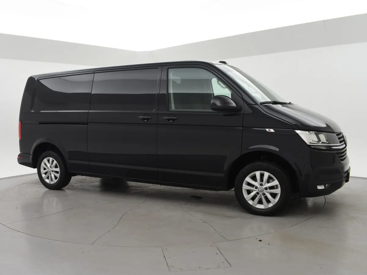 2.0 TDI L2H1 HIGHLINE | LMV | TREKHAAK | APPLE CARPLAY | CAMERA | COMFORSTOELEN