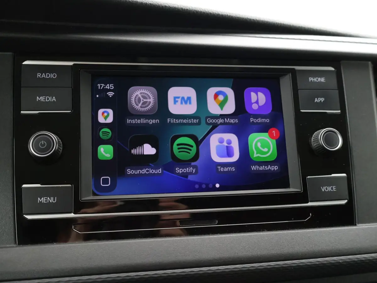 2.0 TDI L2H1 HIGHLINE | LMV | TREKHAAK | APPLE CARPLAY | CAMERA | COMFORSTOELEN