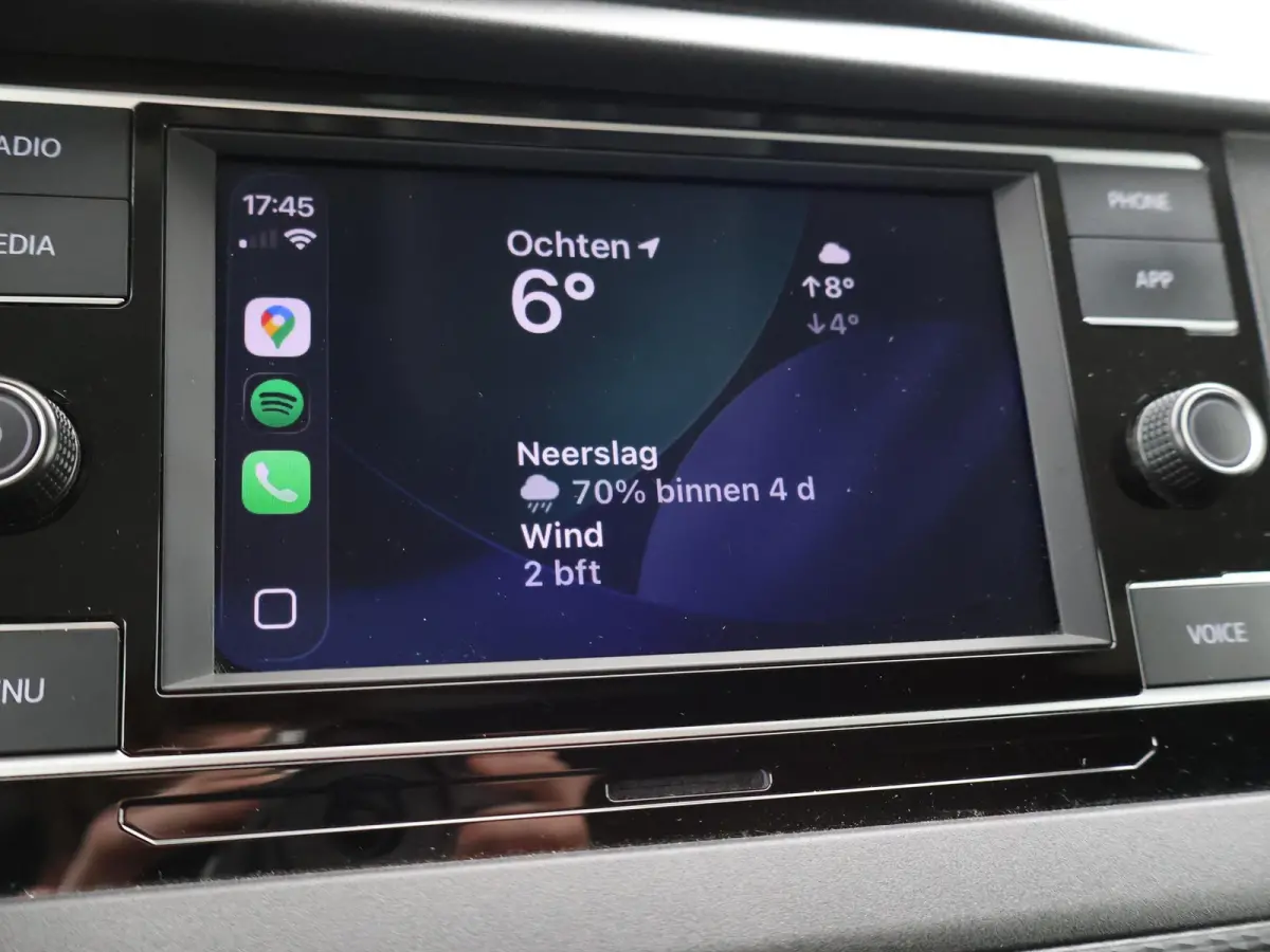 2.0 TDI L2H1 HIGHLINE | LMV | TREKHAAK | APPLE CARPLAY | CAMERA | COMFORSTOELEN