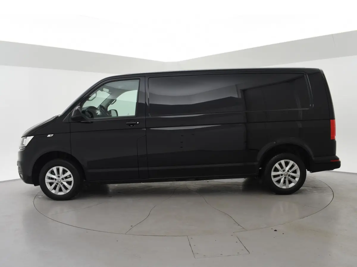 2.0 TDI L2H1 HIGHLINE | LMV | TREKHAAK | APPLE CARPLAY | CAMERA | COMFORSTOELEN