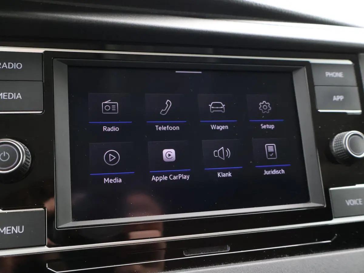 2.0 TDI L2H1 HIGHLINE | LMV | TREKHAAK | APPLE CARPLAY | CAMERA | COMFORSTOELEN