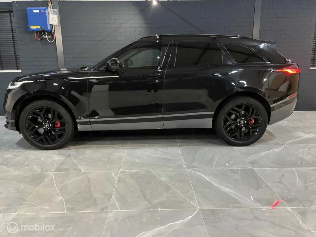 P250 Turbo AWD R-Dynamic Pano