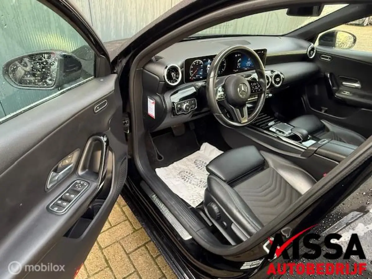 180 d Business Solution CAMERA NAVI CRUISE