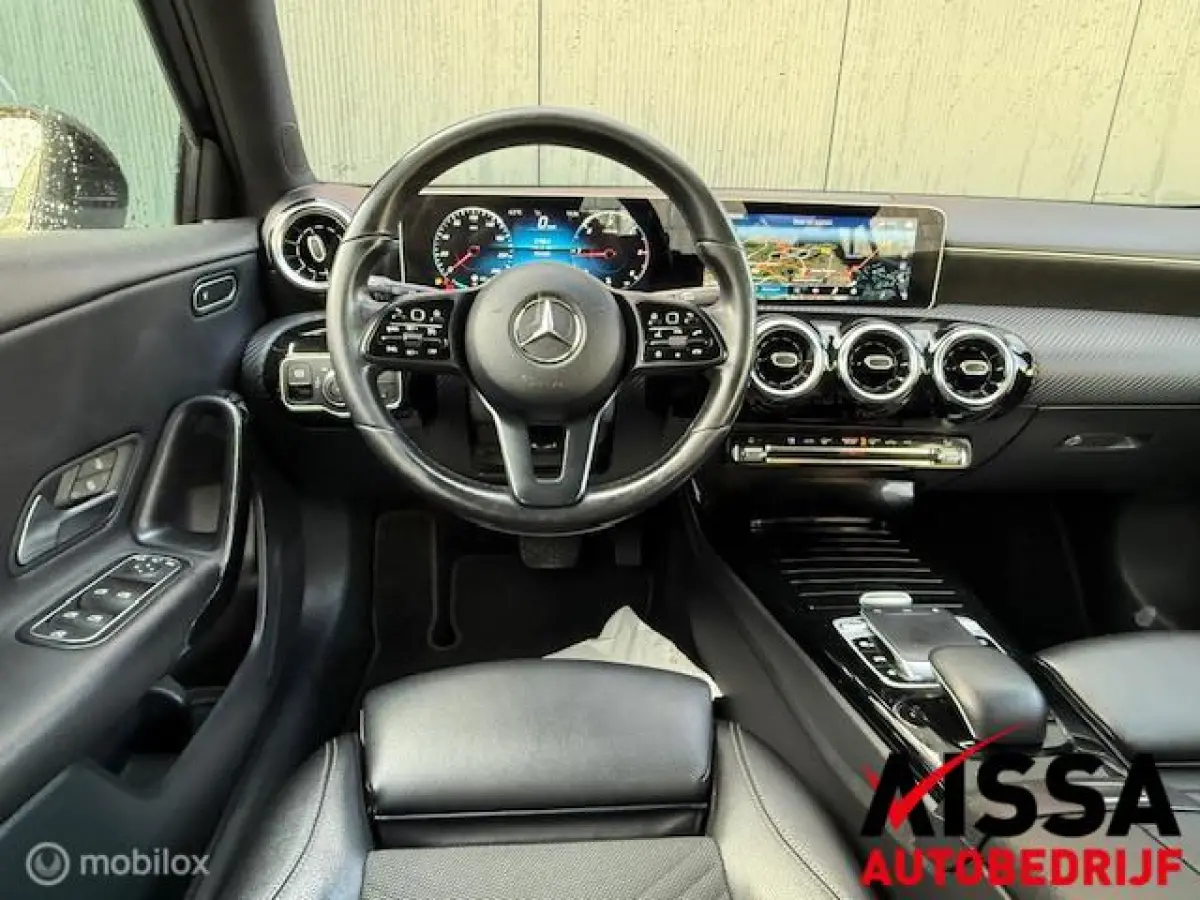 180 d Business Solution CAMERA NAVI CRUISE