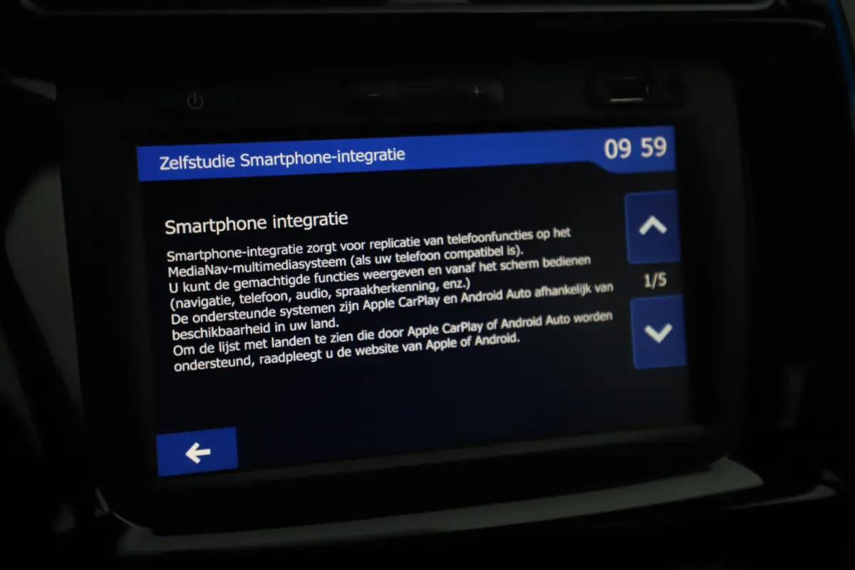 Business 27 kWh Automaat Leder Navigatie Camera Airco Cruise Limiter 14 inch LMV SOH 98% Dealer Onderhouden!