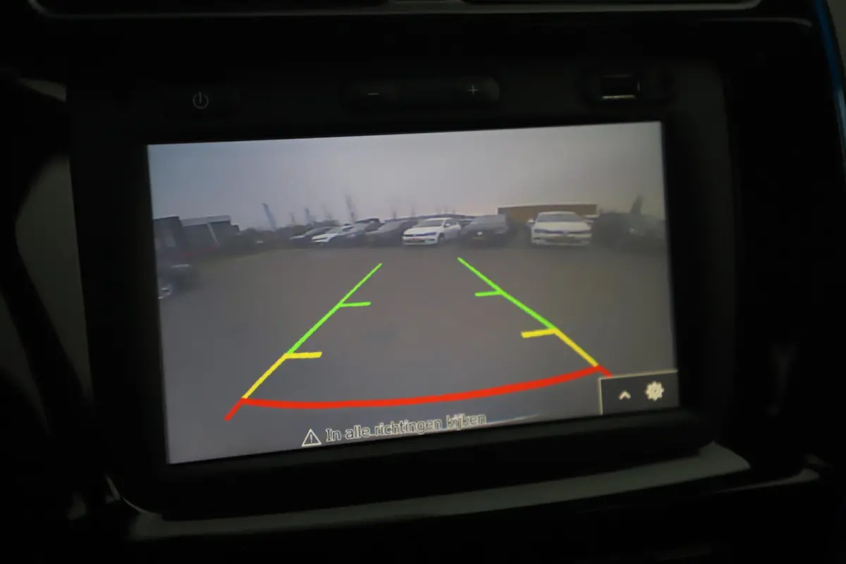 Business 27 kWh Automaat Leder Navigatie Camera Airco Cruise Limiter 14 inch LMV SOH 98% Dealer Onderhouden!