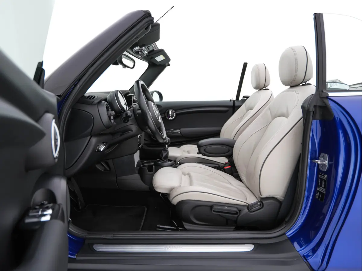 Mini 1.5 Chili *LEATHER | FULL-LED | HEATED-SPORTSEATS | KEYLESS | NAVI-FULLMAP | ECC | PDC | CRUISE | AMBIENTLIGHT | AIRSCARF | 18''ALU*