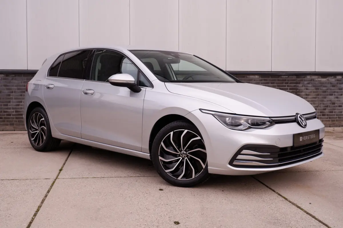 1.4 eHybrid Style PHEV | Elek. Trekhaak | IQ-Light | Carplay | Memory | Navi | Sfeerverlichting