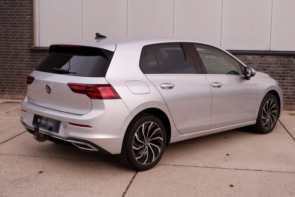 1.4 eHybrid Style PHEV | Elek. Trekhaak | IQ-Light | Carplay | Memory | Navi | Sfeerverlichting