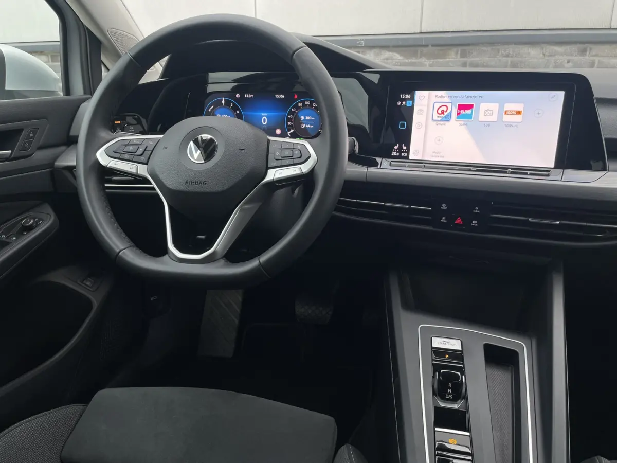 1.4 eHybrid Style PHEV | Elek. Trekhaak | IQ-Light | Carplay | Memory | Navi | Sfeerverlichting