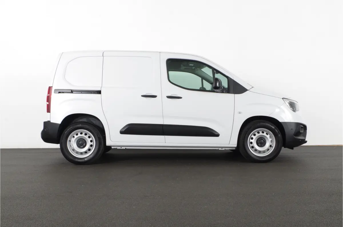 Combo-e Electric 136 L1 50kWh > 2025/Comfort stoel/Camera/Apple Carplay/Android Auto  | 3443 |