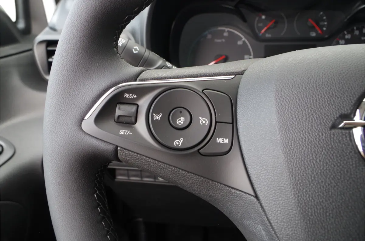 Combo-e Electric 136 L1 50kWh > 2025/Comfort stoel/Camera/Apple Carplay/Android Auto  | 3443 |