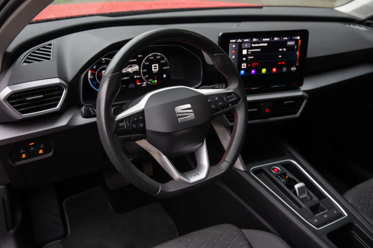 1.4 TSI eHybrid PHEV FR , Stoel/stuurverwarming, Navigatie,