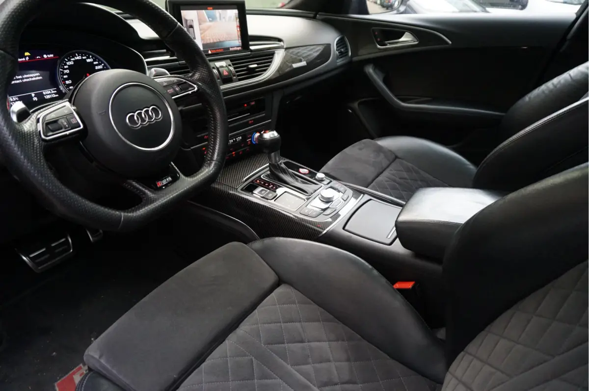 4.0 TFSI RS 6 quattro performance Pro Line Plus | Luchtvering | HUD | Night Vision | Adaptive Cruise | Apple Carplay |