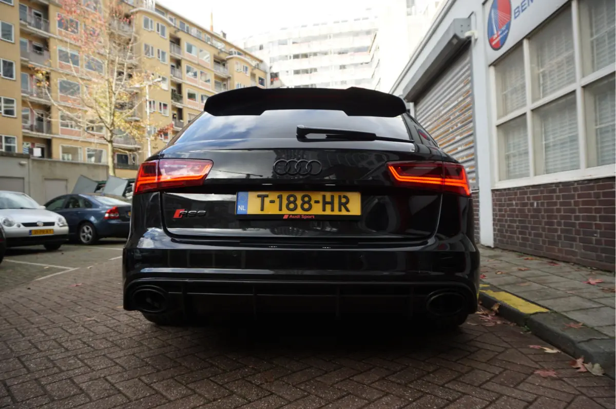 4.0 TFSI RS 6 quattro performance Pro Line Plus | Luchtvering | HUD | Night Vision | Adaptive Cruise | Apple Carplay |