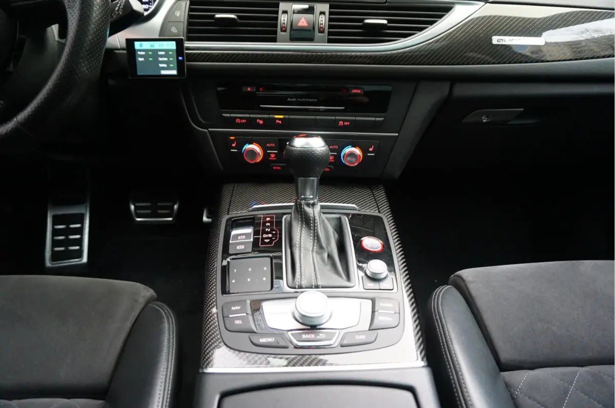 4.0 TFSI RS 6 quattro performance Pro Line Plus | Luchtvering | HUD | Night Vision | Adaptive Cruise | Apple Carplay |