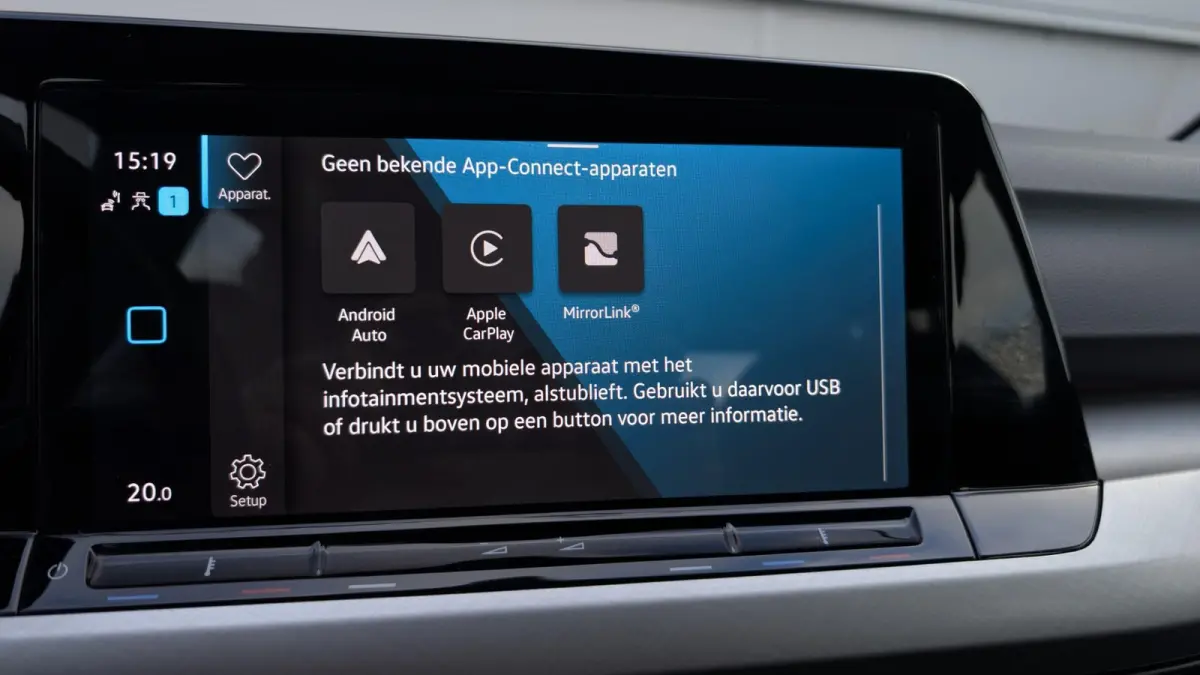 1.0 TSI 110pk Life | 18" Velgen | Navigatie | Adaptive Cruise | Camera | DAB