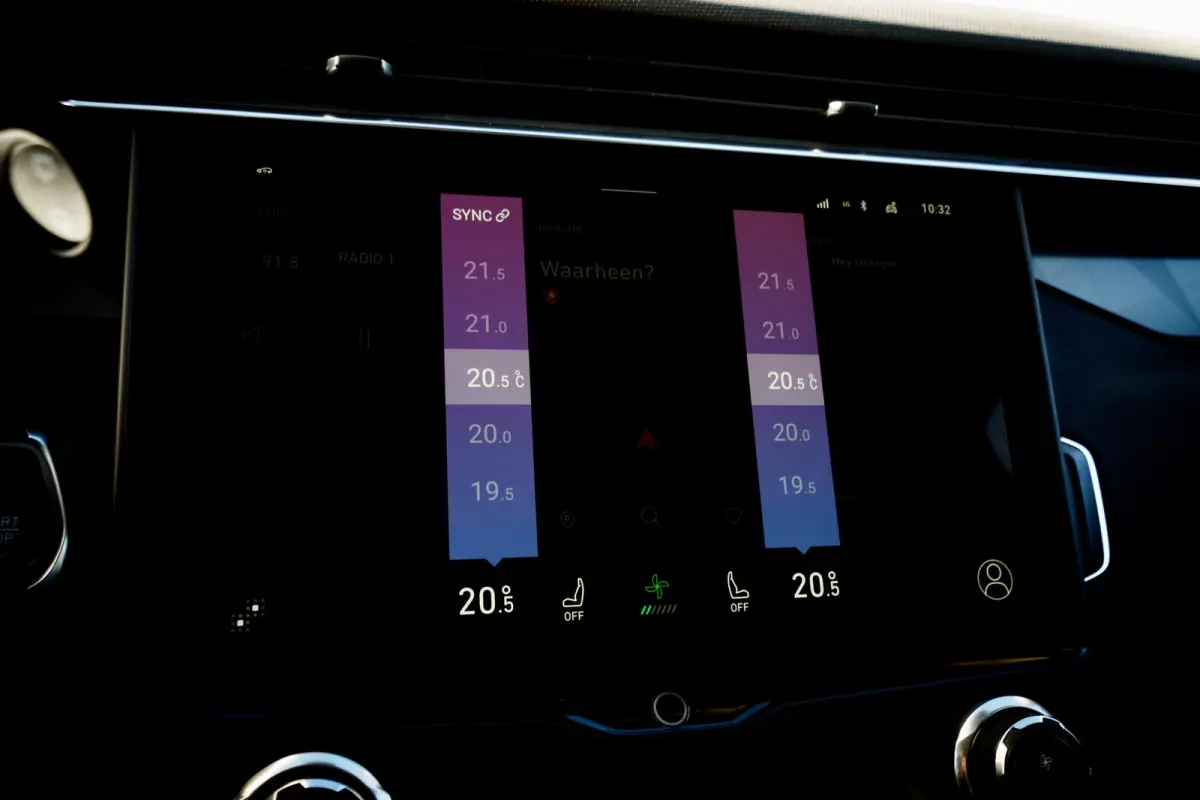 1.5 Plug-in Hybrid 262 Pk I Zwarte hemel I Panoramadak I 75 km Elektrisch I 360 Camera I Infinity Audio I Full Map Navi I NL Auto I 20 inch. LMV l 1e eigenaar
