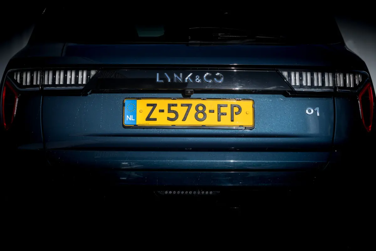 1.5 Plug-in Hybrid 262 Pk I Zwarte hemel I Panoramadak I 75 km Elektrisch I 360 Camera I Infinity Audio I Full Map Navi I NL Auto I 20 inch. LMV l 1e eigenaar