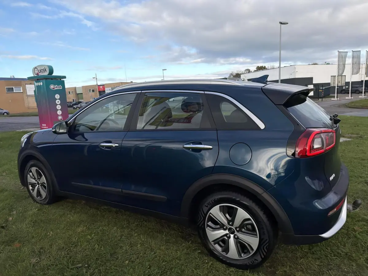 1.6 GDi Hybrid DynamicLine - CARPLAY/NAVI/PDC/NAP