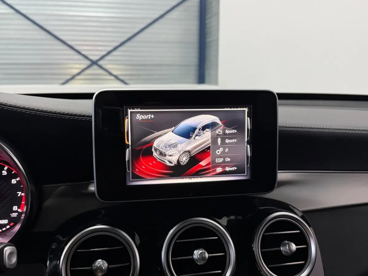 AMG 63 S 4MATIC 510+PK BTW!/LED/PANO/LEER+S.VERWARMING+MEMORY/21' LMV/ACC/ECC/12 MND GARANTIE!