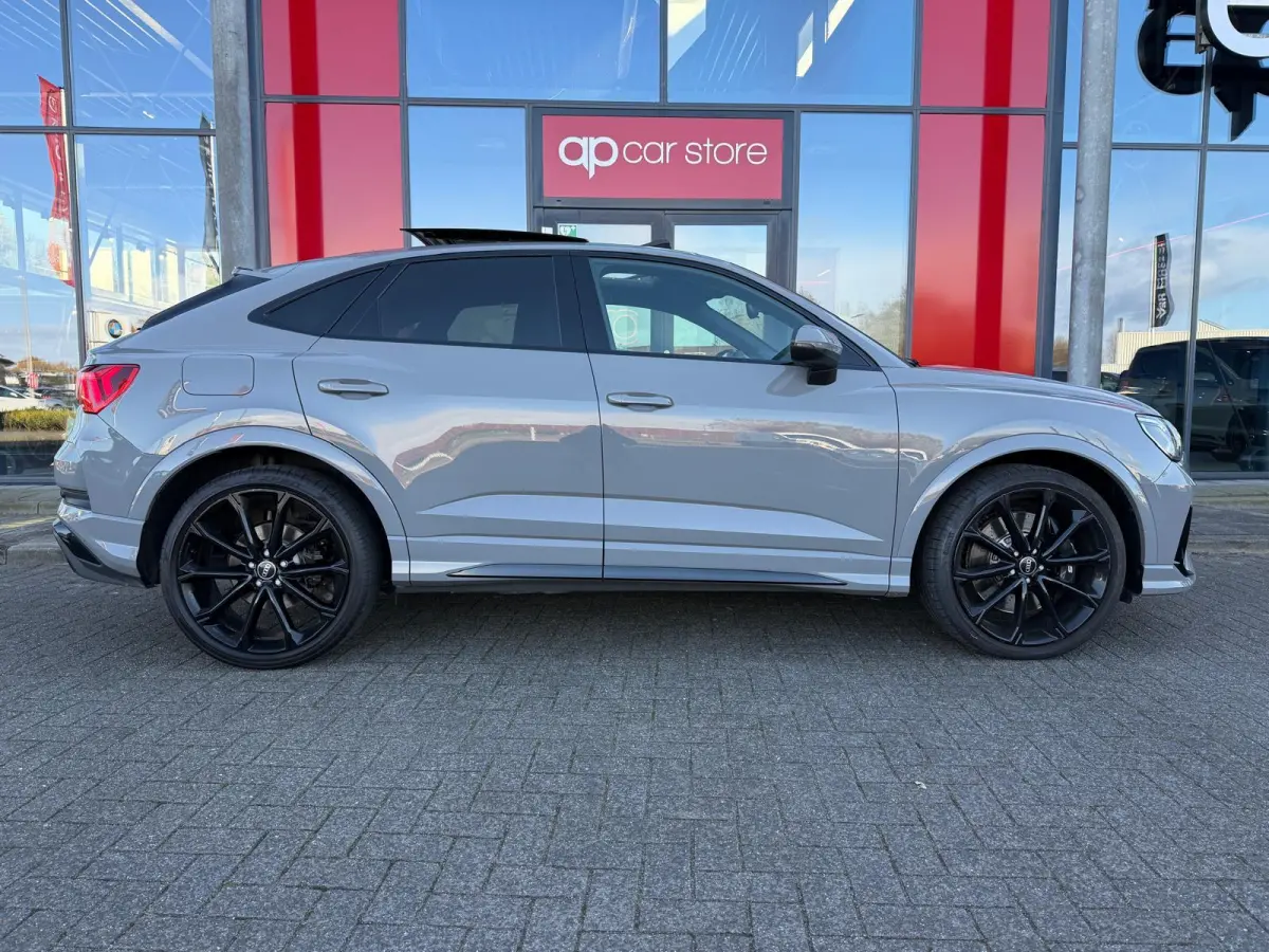 RSQ3 RS Panorama Full spec