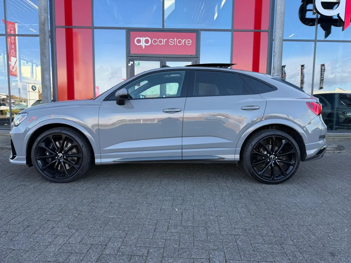 RSQ3 RS Panorama Full spec