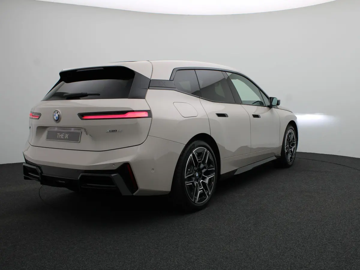 xDrive60 | M Sportpakket Pro | Comfort Pack icm M Sportpakket | Innovation Pack