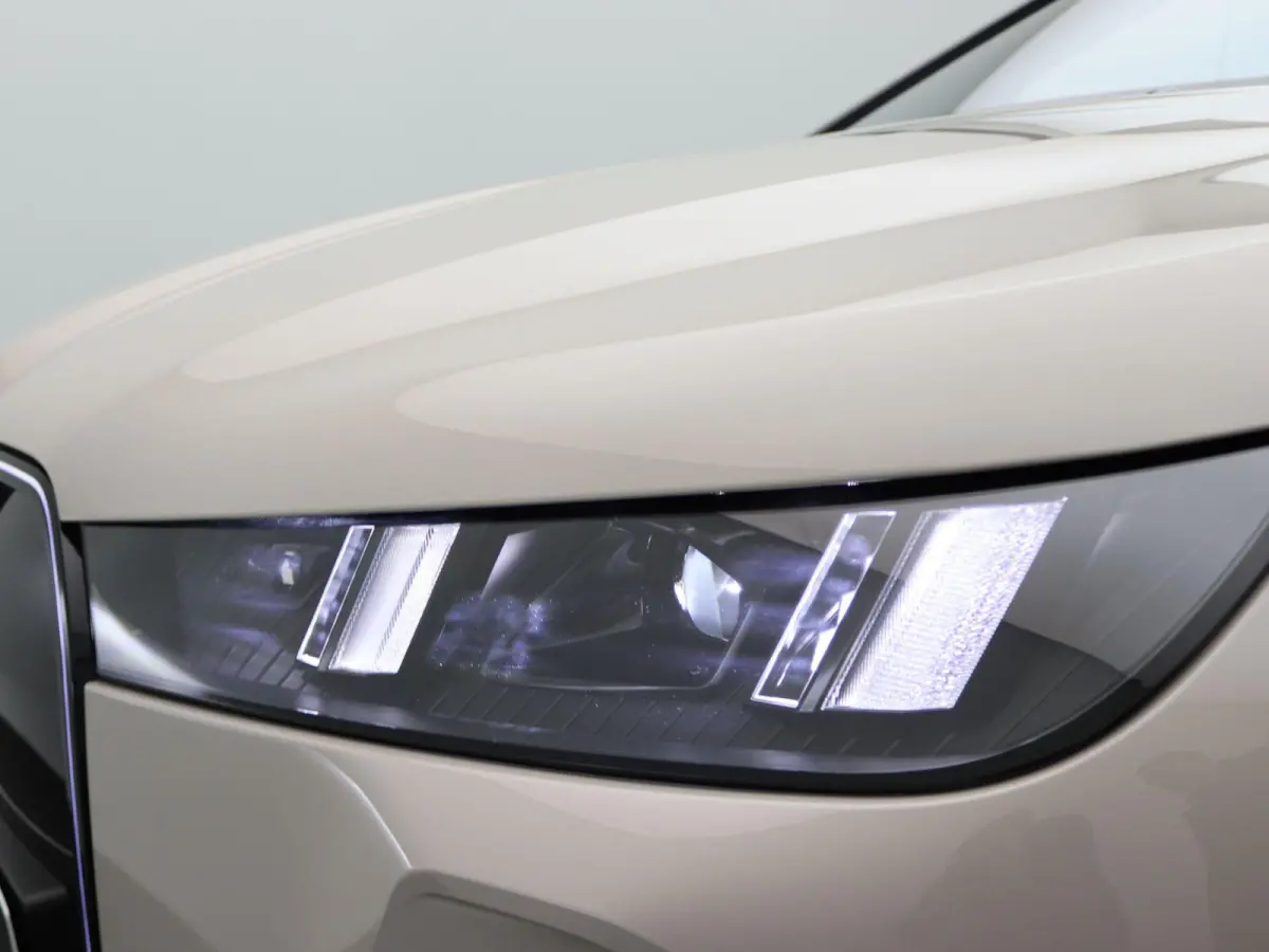 xDrive60 | M Sportpakket Pro | Comfort Pack icm M Sportpakket | Innovation Pack