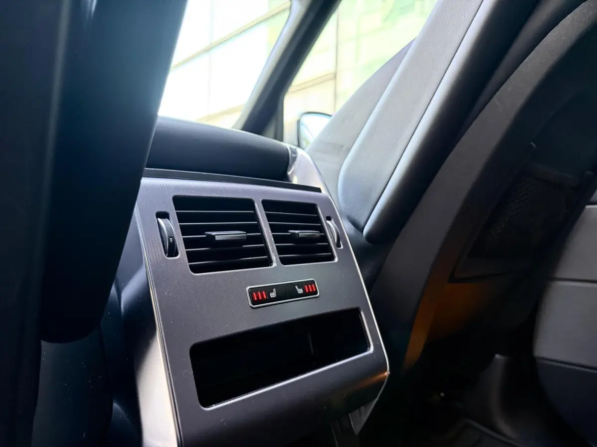 3.0 SDV6 HSE Dynamic