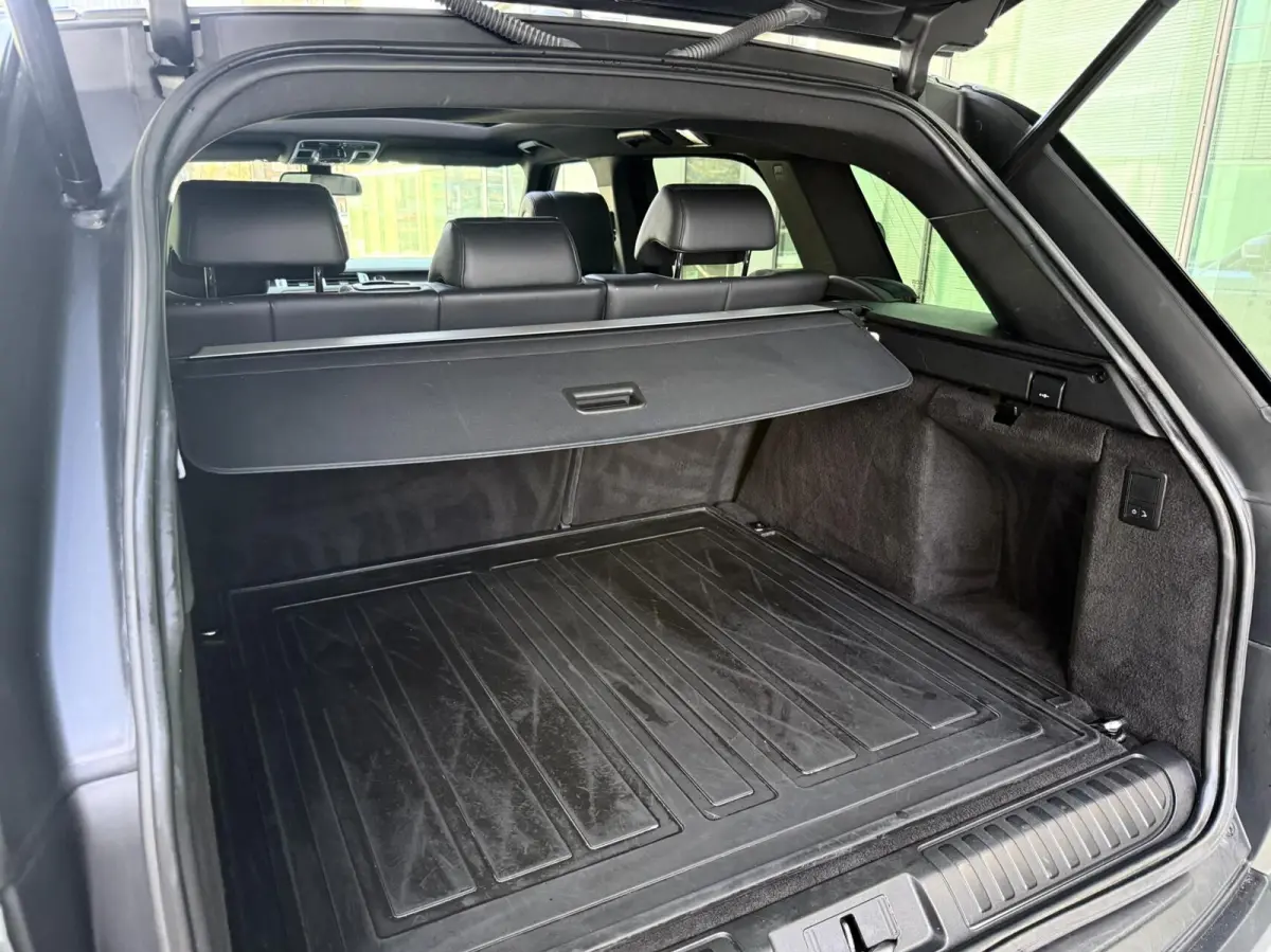 3.0 SDV6 HSE Dynamic
