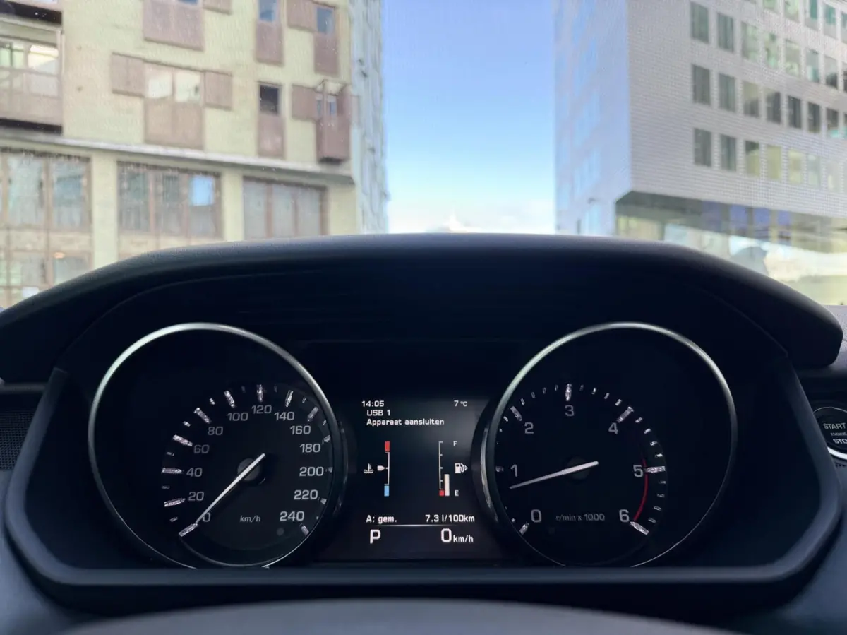 3.0 SDV6 HSE Dynamic