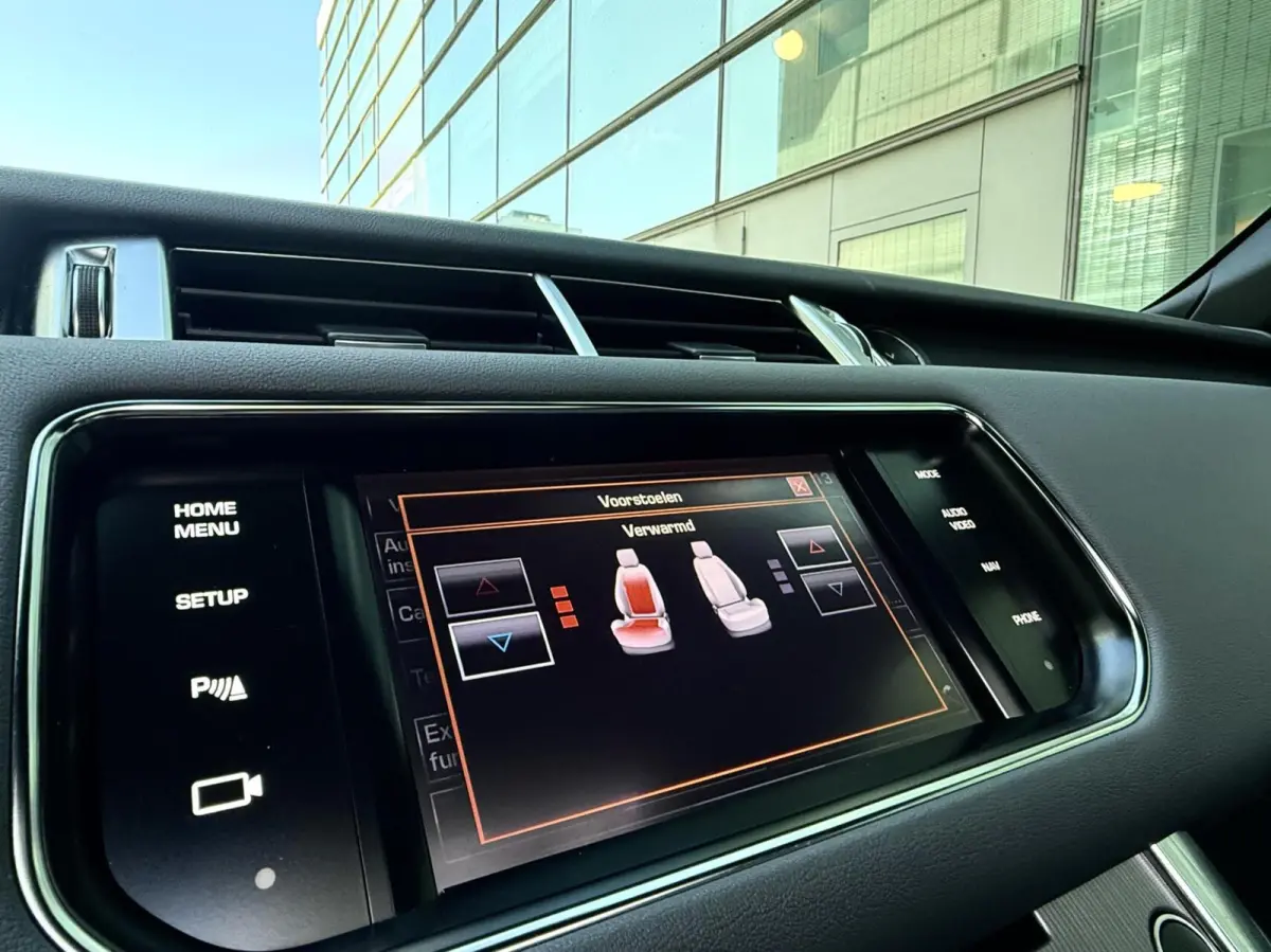 3.0 SDV6 HSE Dynamic