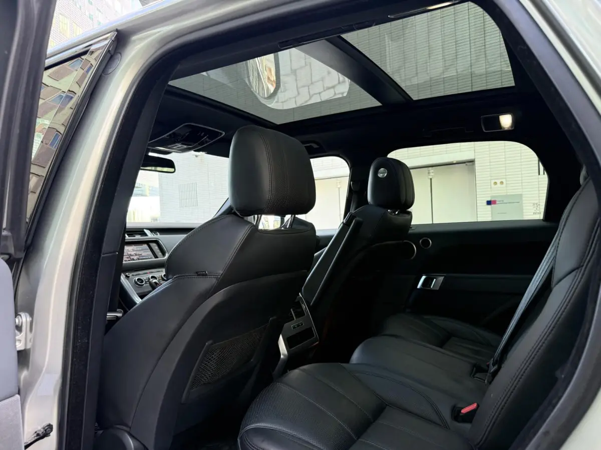 3.0 SDV6 HSE Dynamic