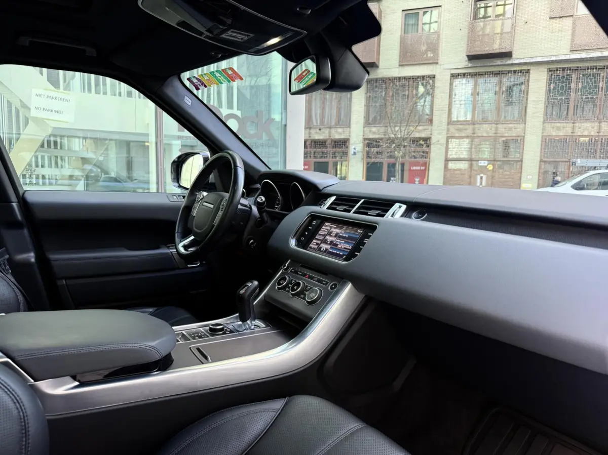 3.0 SDV6 HSE Dynamic