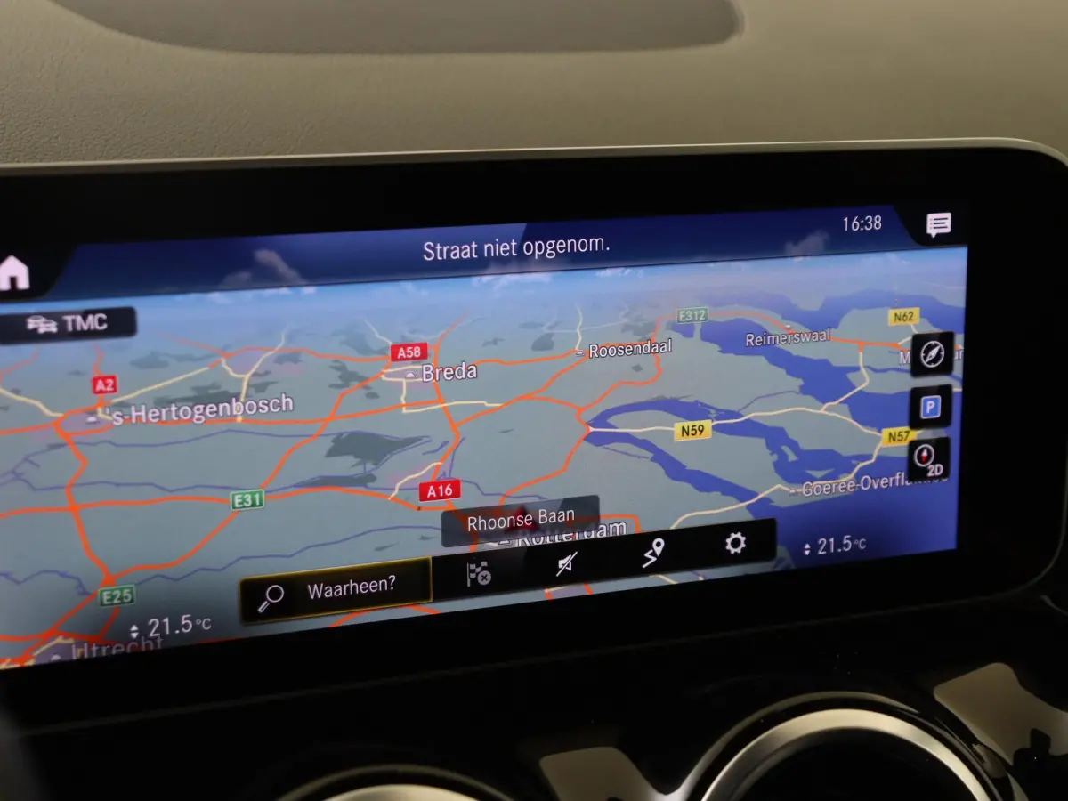 180 Business Solution AMG /Nightpakket /18Inch /Achteruitrijcamera /CarPlay