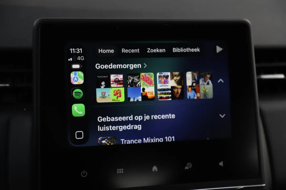 1.0 TCe 90 Equilibre 6-Bak Navigatie Carplay Android Airco Cruise Control Rijstrooksensor Parkeersensor
