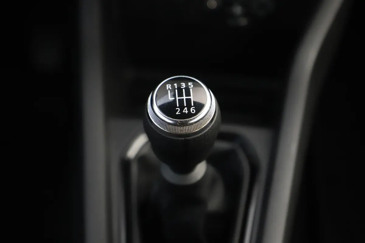 1.0 TCe 90 Equilibre 6-Bak Navigatie Carplay Android Airco Cruise Control Rijstrooksensor Parkeersensor